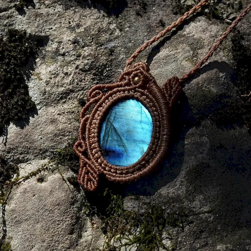 male Breath of Clarity Labradorite Wax Rope Pendant - Labradorite